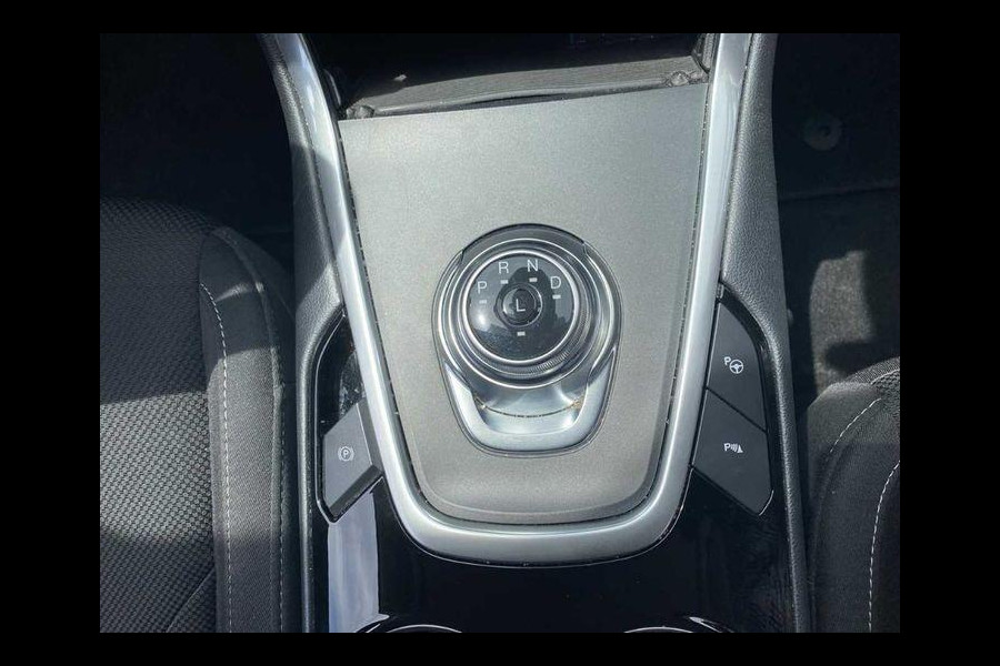 Ford S-Max 2.5 FHEV Titanium 7P 190pk | SYNC 3 Navigatie | Apple Carplay/Android Auto | 7 Persoons! |