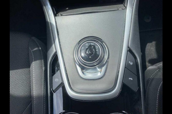 Ford S-Max 2.5 FHEV Titanium 7P 190pk | SYNC 3 Navigatie | Apple Carplay/Android Auto | 7 Persoons! |