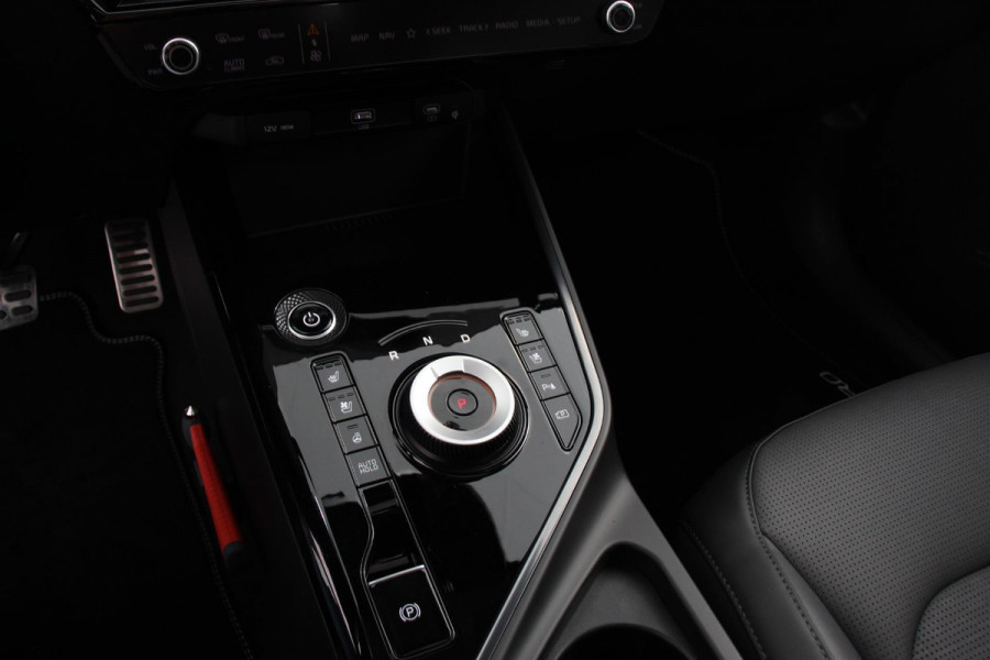 Kia Niro EV DynamicPlusLine 64.8 kWh Nieuw Model! | Navigatie Half Leder Schuif-kantel dak Electrisch bedienbare achterklep DAB Led Camera