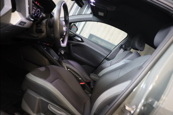Audi A1 Sportback 40 TFSI S Line / AUT / 200 PK / Virtual Cockpit / APPLE CARPLAY / Led / Pdc / 18 Inch