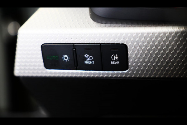 Audi A1 Sportback 40 TFSI S Line / AUT / 200 PK / Virtual Cockpit / APPLE CARPLAY / Led / Pdc / 18 Inch