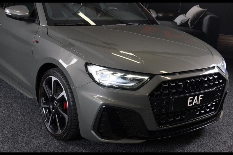 Audi A1 Sportback 40 TFSI S Line / AUT / 200 PK / Virtual Cockpit / APPLE CARPLAY / Led / Pdc / 18 Inch