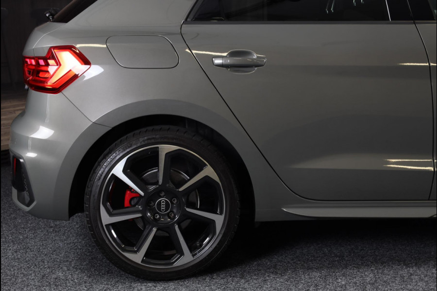 Audi A1 Sportback 40 TFSI S Line / AUT / 200 PK / Virtual Cockpit / APPLE CARPLAY / Led / Pdc / 18 Inch