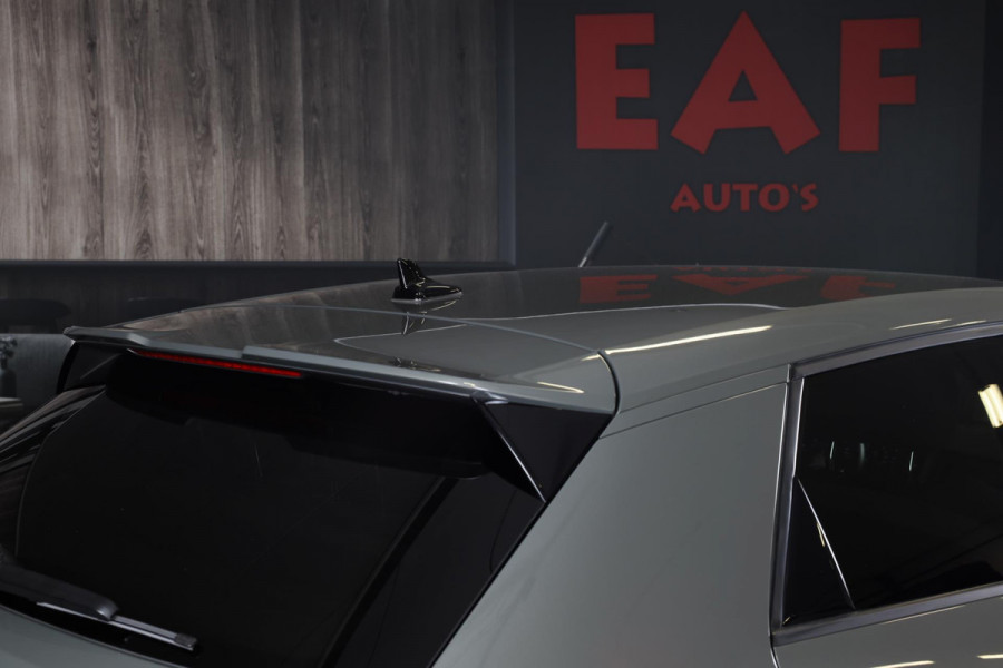Audi A1 Sportback 40 TFSI S Line / AUT / 200 PK / Virtual Cockpit / APPLE CARPLAY / Led / Pdc / 18 Inch