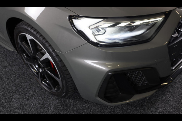Audi A1 Sportback 40 TFSI S Line / AUT / 200 PK / Virtual Cockpit / APPLE CARPLAY / Led / Pdc / 18 Inch