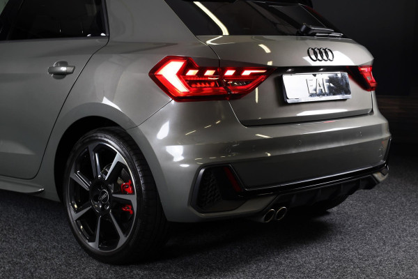 Audi A1 Sportback 40 TFSI S Line / AUT / 200 PK / Virtual Cockpit / APPLE CARPLAY / Led / Pdc / 18 Inch