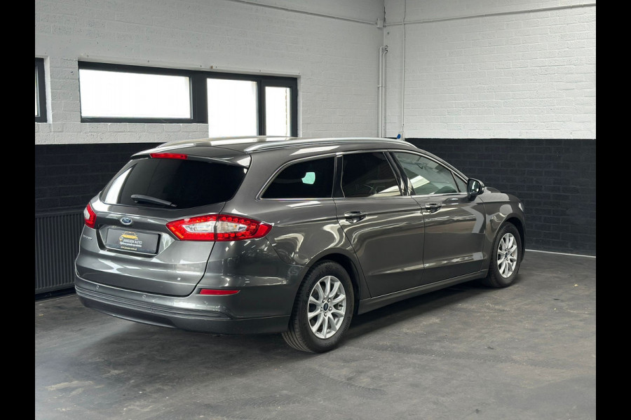 Ford Mondeo Wagon 1.5 | 1e eigenaar | Stoelverwarming | Winterbanden | Climate | Navi | PDC