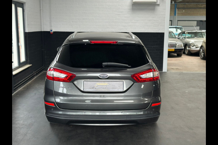 Ford Mondeo Wagon 1.5 | 1e eigenaar | Stoelverwarming | Winterbanden | Climate | Navi | PDC