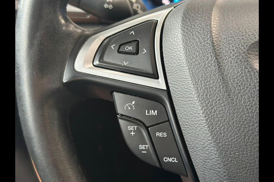 Ford Mondeo Wagon 1.5 | 1e eigenaar | Stoelverwarming | Winterbanden | Climate | Navi | PDC