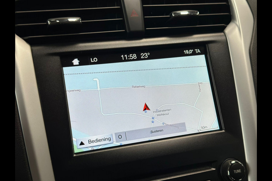 Ford Mondeo Wagon 1.5 | 1e eigenaar | Stoelverwarming | Winterbanden | Climate | Navi | PDC