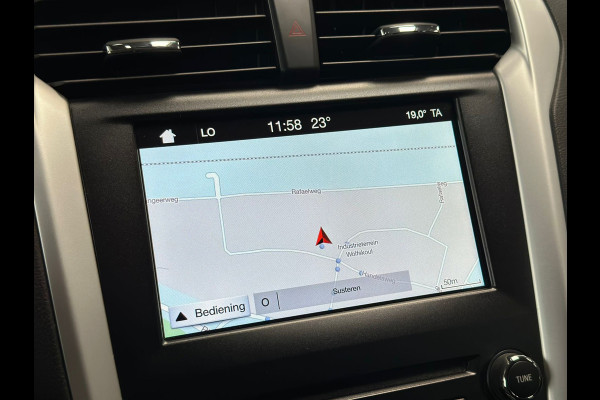Ford Mondeo Wagon 1.5 | 1e eigenaar | Stoelverwarming | Winterbanden | Climate | Navi | PDC