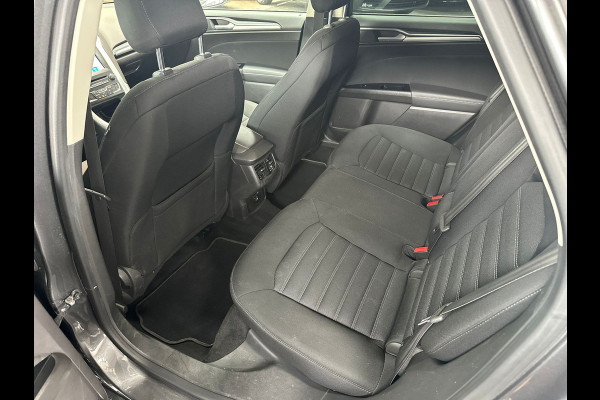 Ford Mondeo Wagon 1.5 | 1e eigenaar | Stoelverwarming | Winterbanden | Climate | Navi | PDC