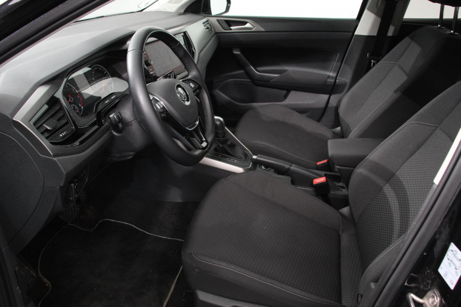 Volkswagen Polo 1.0 TSI DSG Comfortline Plus | Navigatie | Adaptive Cruise Control | Stoelverwarming | Privacy Glass | Climatronic |