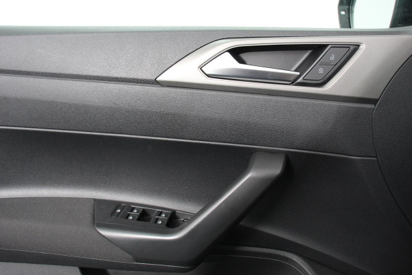 Volkswagen Polo 1.0 TSI DSG Comfortline Plus | Navigatie | Adaptive Cruise Control | Stoelverwarming | Privacy Glass | Climatronic |