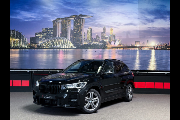 BMW X1 sDrive18i High Executive LED|M-Pakket|Camera|