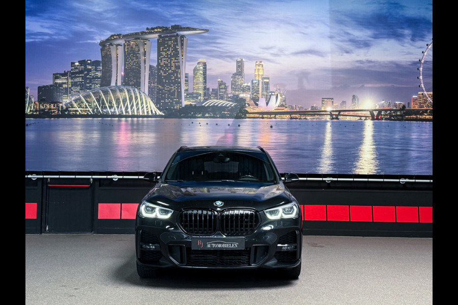 BMW X1 sDrive18i High Executive LED|M-Pakket|Camera|