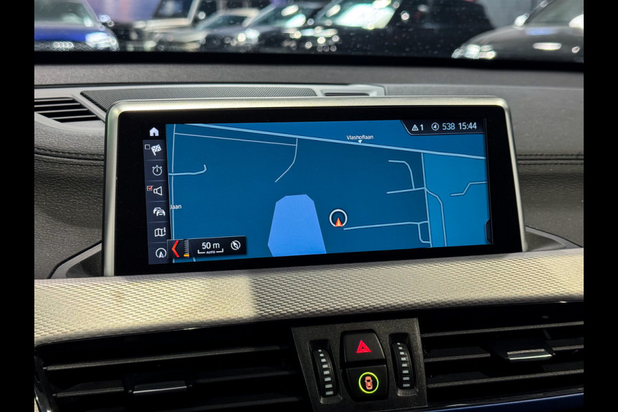 BMW X1 sDrive18i High Executive LED|M-Pakket|Camera|