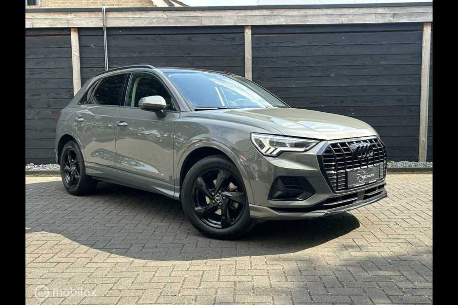 Audi Q3 35 TFSI 150 PK Automaat / leder / LED / FM nav / carplay / 58.932 km!!