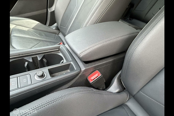 Audi Q3 35 TFSI 150 PK Automaat / leder / LED / FM nav / carplay / 58.932 km!!
