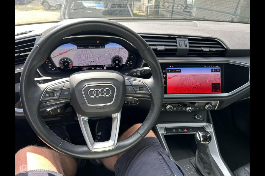 Audi Q3 35 TFSI 150 PK Automaat / leder / LED / FM nav / carplay / 58.932 km!!