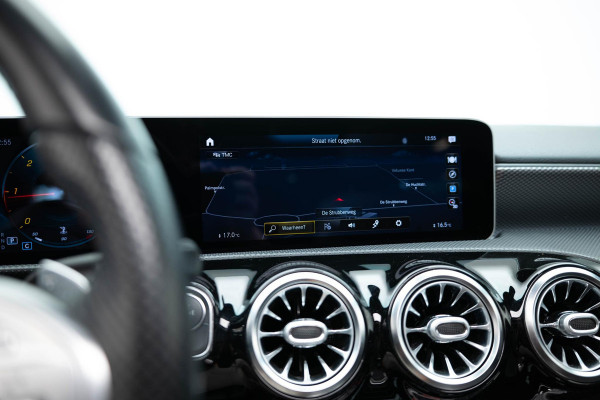 Mercedes-Benz A-Klasse A180 d Launch Edition Premium Plus | Pano|Cameleon Folie|Ambient
