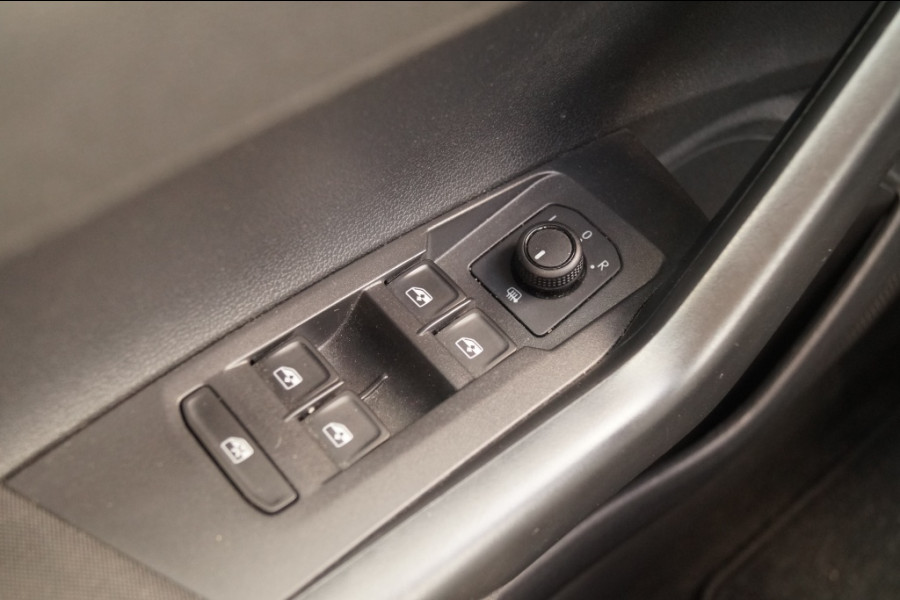 Volkswagen Polo 1.0 TSI 95pk Comfortline -AIRCO-ACC-CARPLAY-