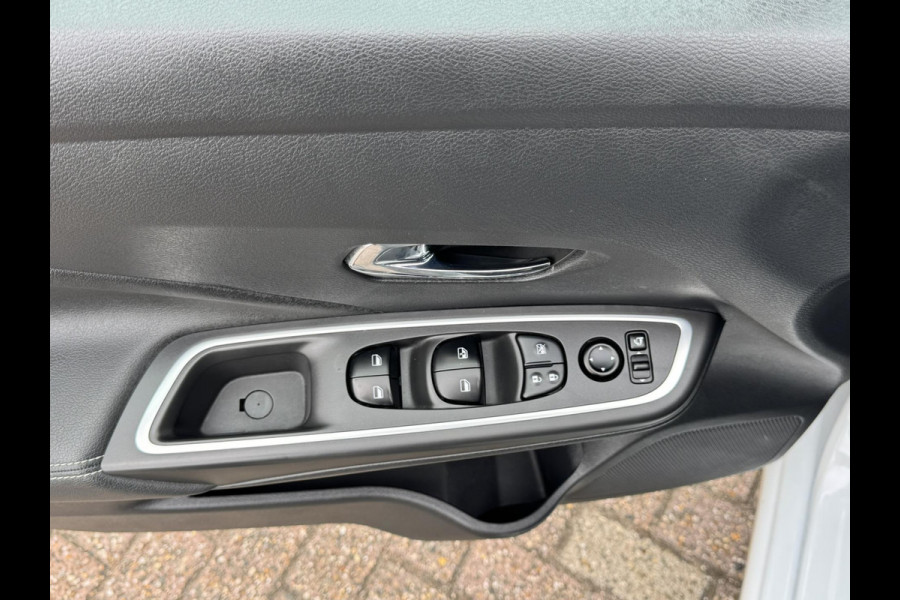 Nissan Micra 1.0 IG-T N-Sport Dealer onderhouden Cruise control Climate control Navigatie Camera Apple / Android Carplay Bose