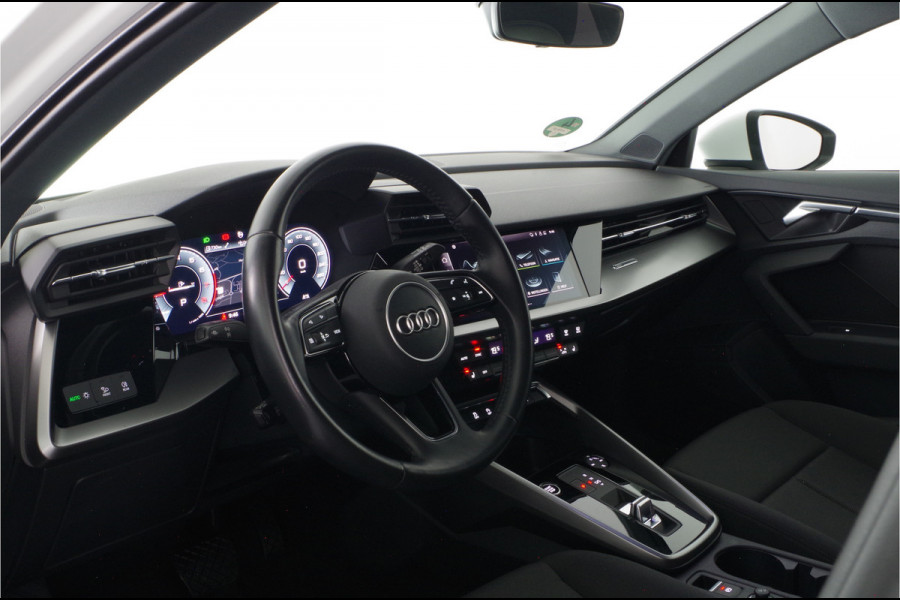 Audi A3 Sportback 35 TFSI Business edition 150pk/Nieuw type/Keyless/Trekhaak/Full-LED/Stoelverwarming...