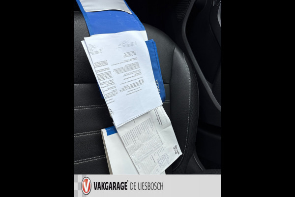 Dacia Duster 1.3 TCe Prestige automaat / navi / leer / camera / afn trekhaak / stoelverw / orig ned.