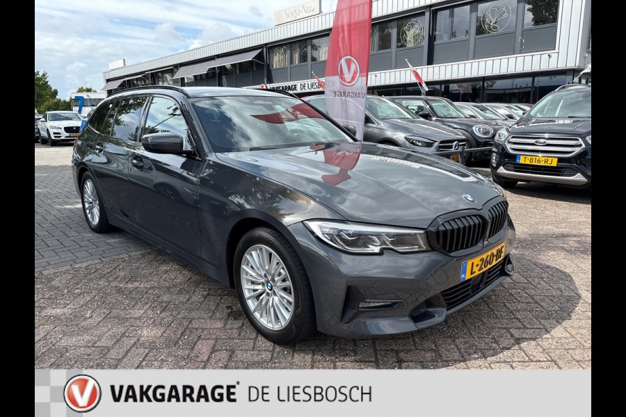 BMW 3 Serie Touring 330e High Executive / individual / sport line / leer / navi / camera / orig ned.