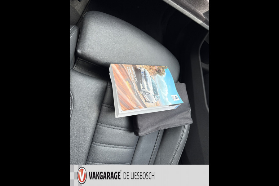 BMW 3 Serie Touring 330e High Executive / individual / sport line / leer / navi / camera / orig ned.
