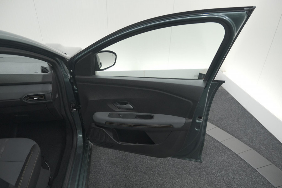 Dacia Jogger 1.6 Hybrid 140 Extreme | 5 Zitplaatsen | Trekhaak | Camera | Dodehoekdetectie