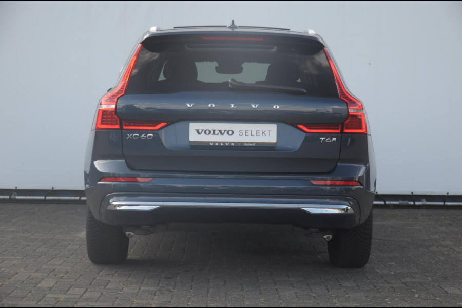 Volvo XC60 T6 350PK Long Range AWD Essential Bright Google Infotainment / Panoramisch schuif-kanteldak / Cruise control / Lederen bekleding / Parkeersensoren voor- en achterzijde / 19" lichtmetalen velgen /