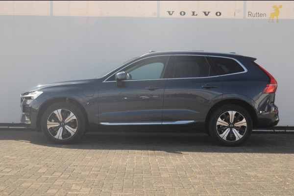 Volvo XC60 T6 350PK Long Range AWD Essential Bright Google Infotainment / Panoramisch schuif-kanteldak / Cruise control / Lederen bekleding / Parkeersensoren voor- en achterzijde / 19" lichtmetalen velgen /