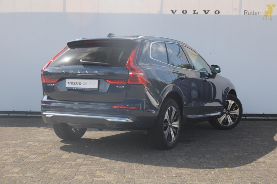 Volvo XC60 T6 350PK Long Range AWD Essential Bright Google Infotainment / Panoramisch schuif-kanteldak / Cruise control / Lederen bekleding / Parkeersensoren voor- en achterzijde / 19" lichtmetalen velgen /