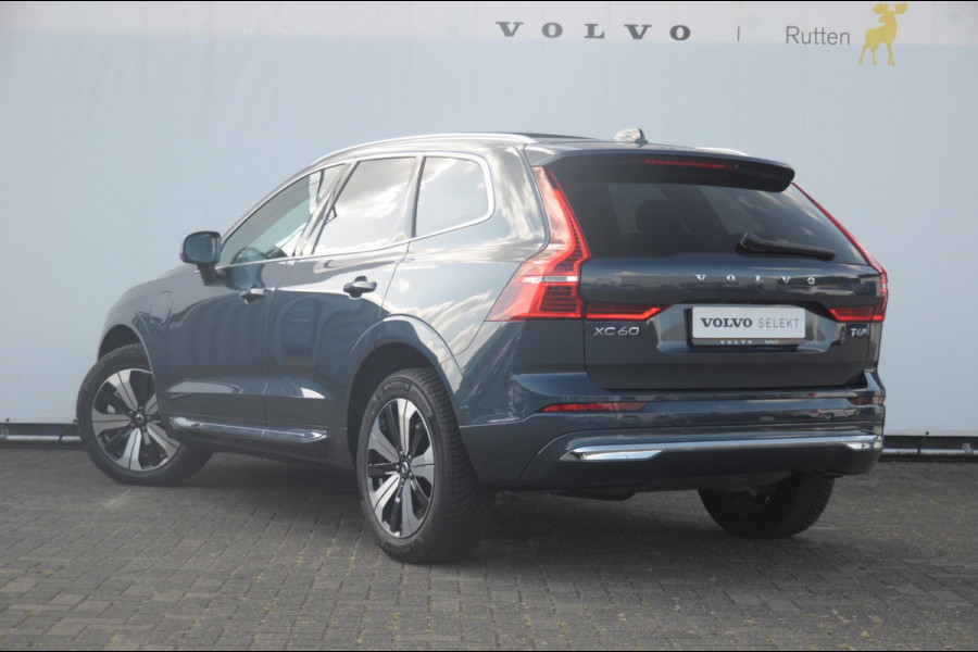 Volvo XC60 T6 350PK Long Range AWD Essential Bright Google Infotainment / Panoramisch schuif-kanteldak / Cruise control / Lederen bekleding / Parkeersensoren voor- en achterzijde / 19" lichtmetalen velgen /