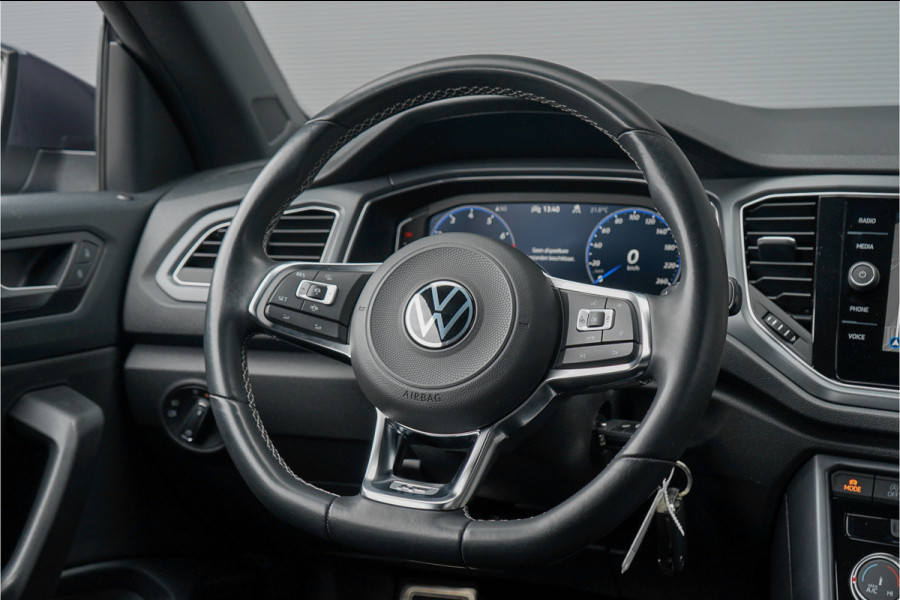 Volkswagen T-Roc Cabrio 1.5 TSI R-Line ACC CarPlay Virtual Cockpit 18"