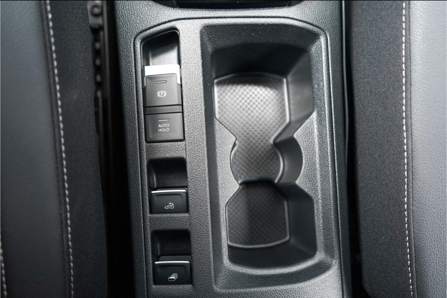 Volkswagen T-Roc Cabrio 1.5 TSI R-Line ACC CarPlay Virtual Cockpit 18"