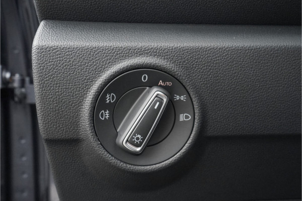 Volkswagen T-Roc Cabrio 1.5 TSI R-Line ACC CarPlay Virtual Cockpit 18"