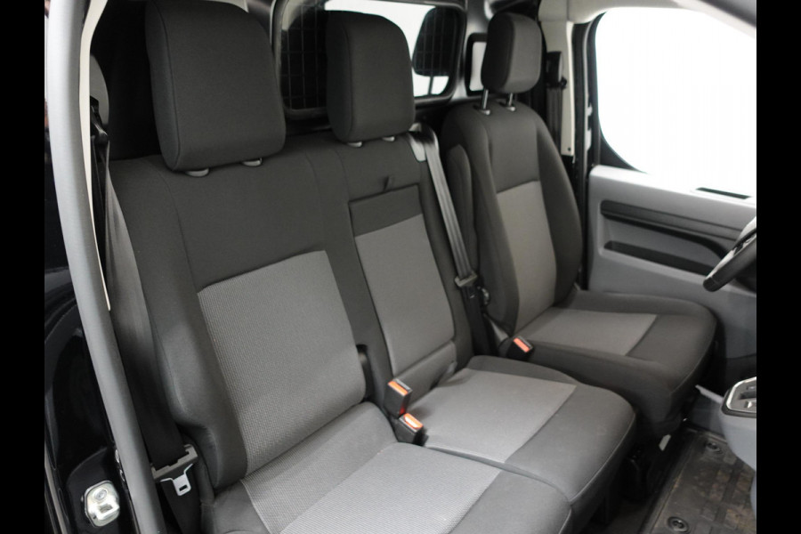 Opel Vivaro-e L3H1 Automaat Edition 75 kWh 3 zitplaatsen | Navigatie | Climate Control | Cruise Control | Betimmering