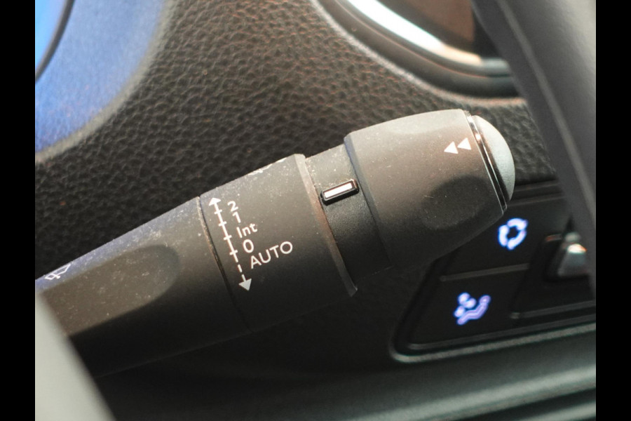 Opel Vivaro-e L3H1 Automaat Edition 75 kWh 3 zitplaatsen | Navigatie | Climate Control | Cruise Control | Betimmering