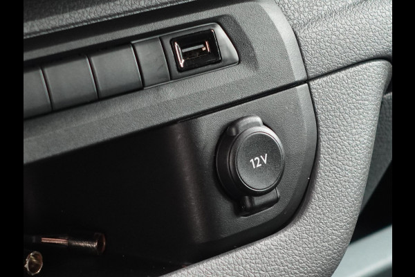 Opel Vivaro-e L3H1 Automaat Edition 75 kWh 3 zitplaatsen | Navigatie | Climate Control | Cruise Control | Betimmering