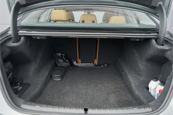 BMW 5 Serie 530i High Ex Luxury Schuifdak Comfortstoel Navi Trekhaak Camera