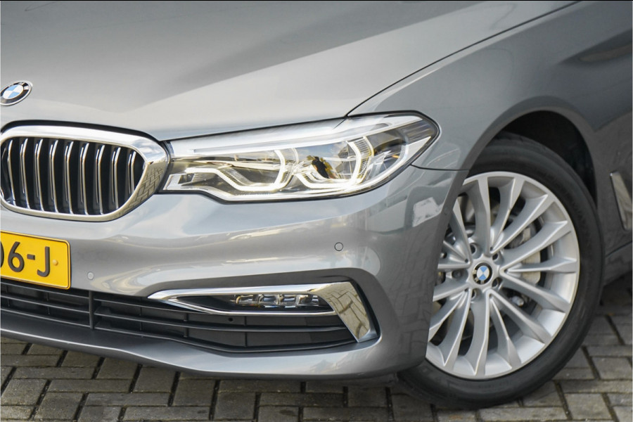 BMW 5 Serie 530i High Ex Luxury Schuifdak Comfortstoel Navi Trekhaak Camera