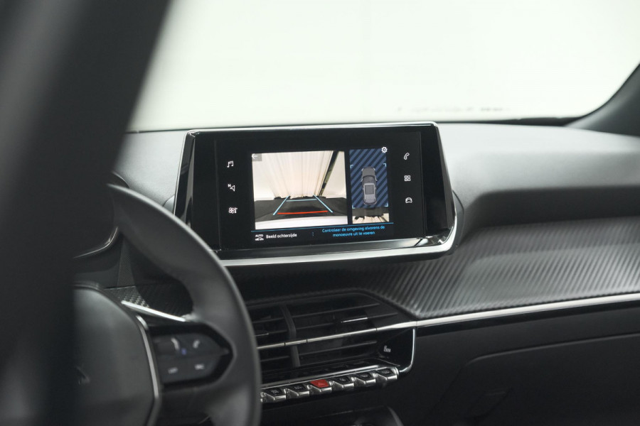Peugeot 2008 PureTech 130 Allure | Camera | Apple Carplay | Parkeersensoren