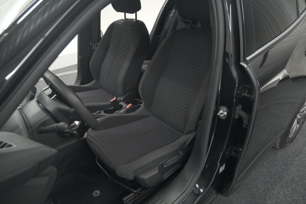 Peugeot 2008 PureTech 130 Allure | Camera | Apple Carplay | Parkeersensoren