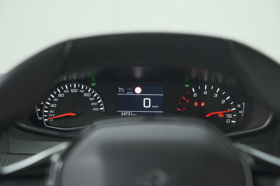 Peugeot 2008 PureTech 130 Allure | Camera | Apple Carplay | Parkeersensoren
