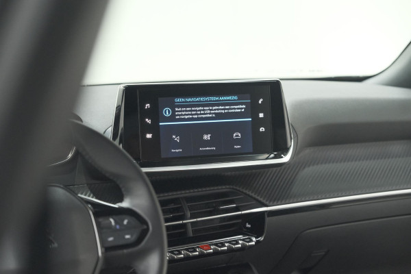 Peugeot 2008 PureTech 130 Allure | Camera | Apple Carplay | Parkeersensoren