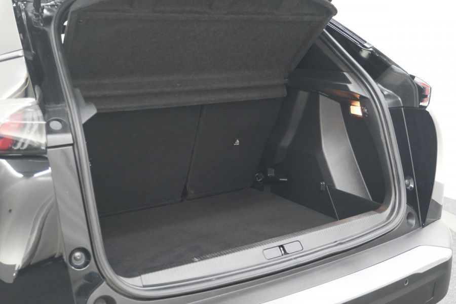 Peugeot 2008 PureTech 130 Allure | Camera | Apple Carplay | Parkeersensoren