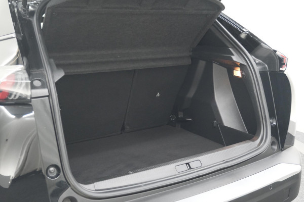 Peugeot 2008 PureTech 130 Allure | Camera | Apple Carplay | Parkeersensoren